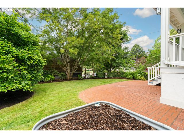 2235 Ne 37TH Ave, Portland, OR 97212