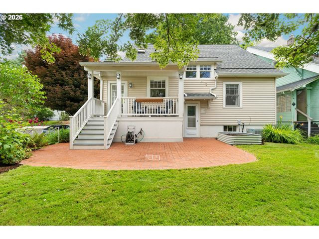 2235 Ne 37TH Ave, Portland, OR 97212