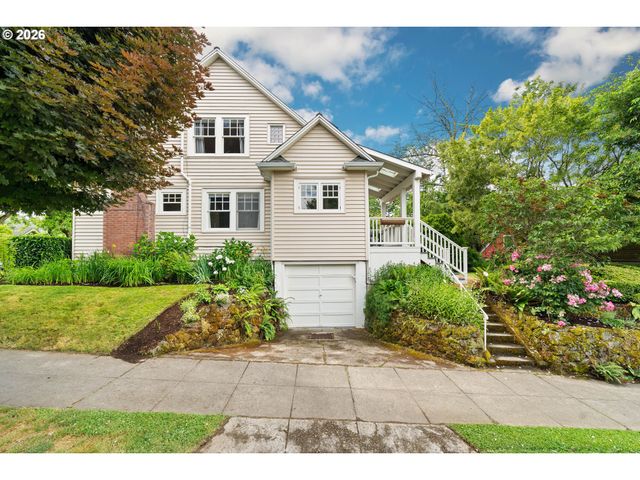 2235 Ne 37TH Ave, Portland, OR 97212