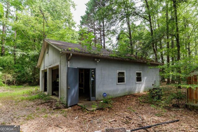 1541 Pete Dickens Road, Bogart, GA 30622