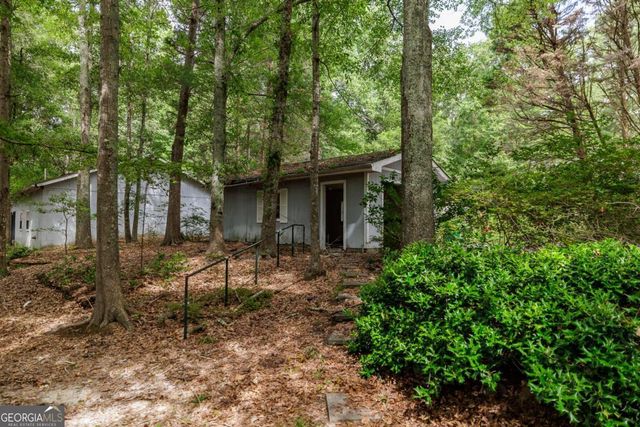 1541 Pete Dickens Road, Bogart, GA 30622