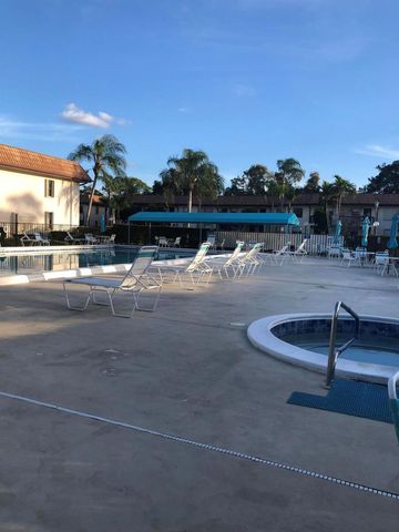 4682 Lucerne Lakes Boulevard 206, Lake Worth, FL 33467