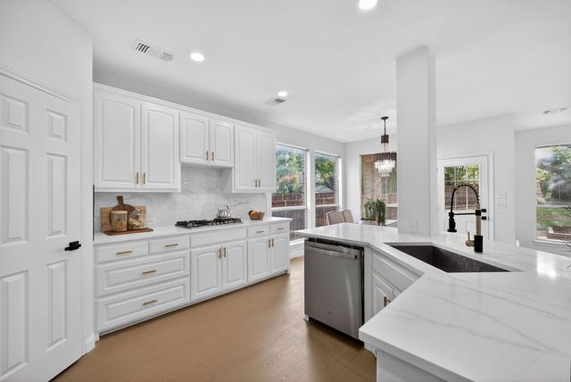 1709 Stapleton Drive, Mckinney, TX 75071