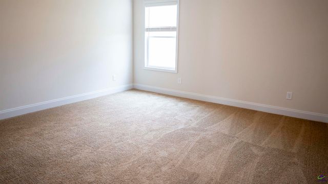 310 Garnet Drive, Bonaire, GA 31005