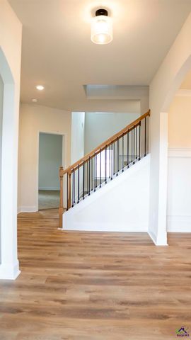 310 Garnet Drive, Bonaire, GA 31005