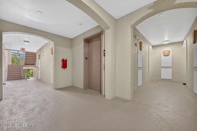13364 BEACH Boulevard 719, Jacksonville, FL 32224