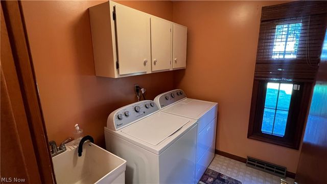 13841 Stoney Creek Drive, North Royalton, OH 44133