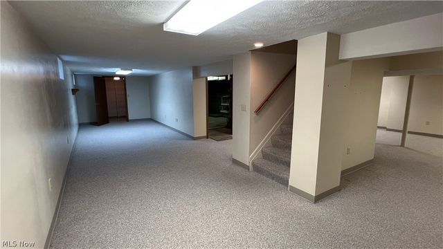 13841 Stoney Creek Drive, North Royalton, OH 44133