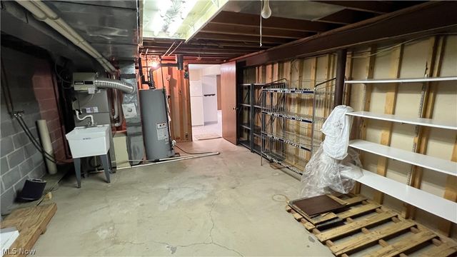 13841 Stoney Creek Drive, North Royalton, OH 44133