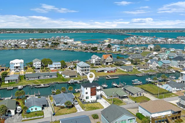 524 N Kinston Avenue, Atlantic Beach, NC 28512