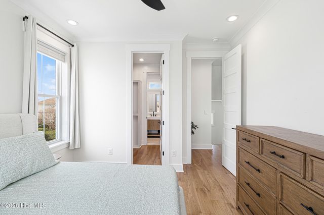 524 N Kinston Avenue, Atlantic Beach, NC 28512