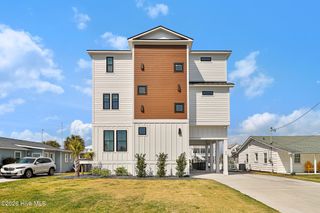 524 N Kinston Avenue, Atlantic Beach, NC 28512