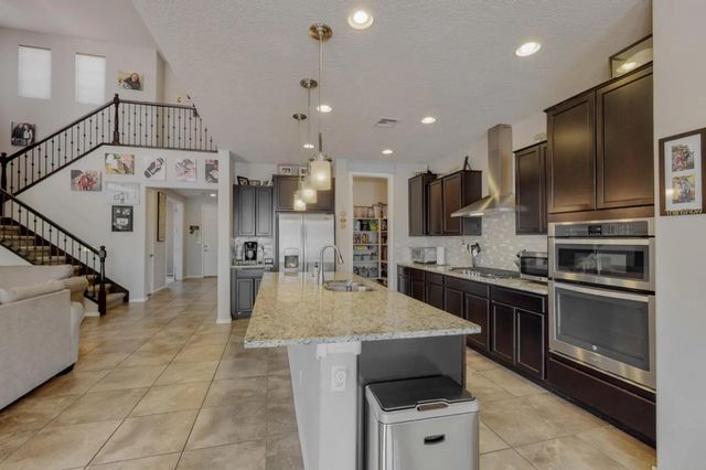 2716 Bayas Road SE, Rio Rancho, NM 87124