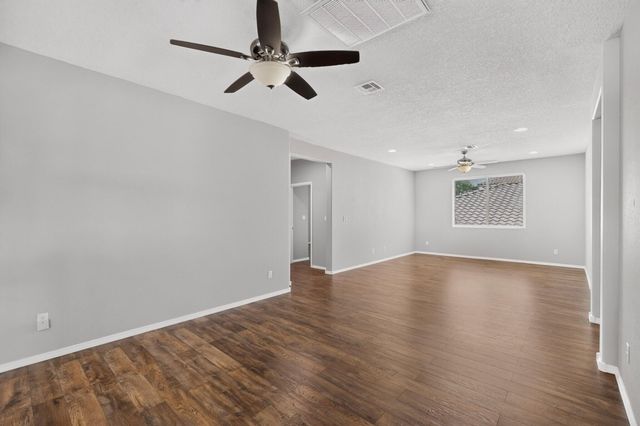 2716 Bayas Road SE, Rio Rancho, NM 87124