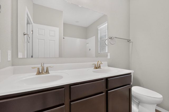 2716 Bayas Road SE, Rio Rancho, NM 87124