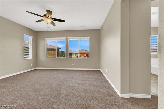 732 RUSTIC DESERT Place, Henderson, NV 89011