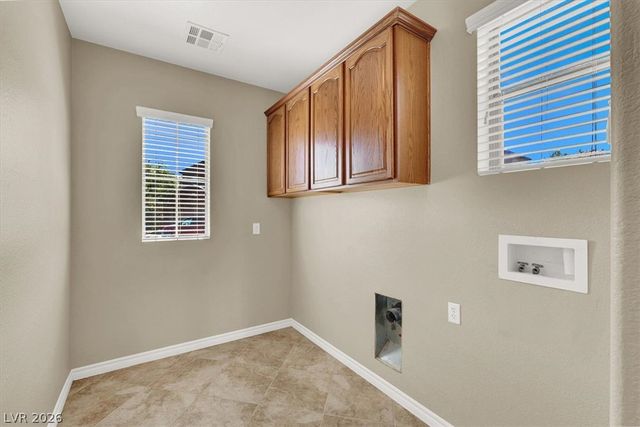 732 RUSTIC DESERT Place, Henderson, NV 89011