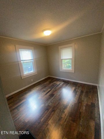 3427 S Haven Rd, Knoxville, TN 37920