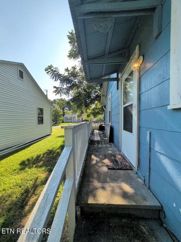 3427 S Haven Rd, Knoxville, TN 37920