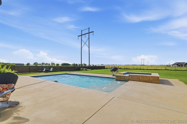 19 Conner Way, Calera, OK 74730