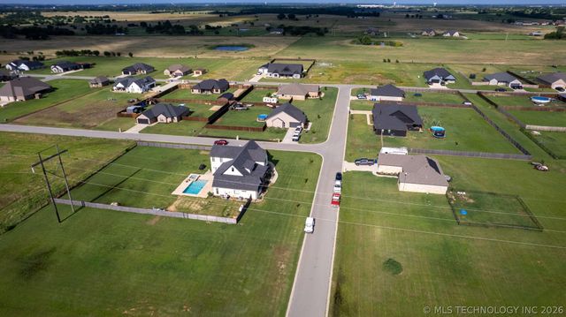 19 Conner Way, Calera, OK 74730