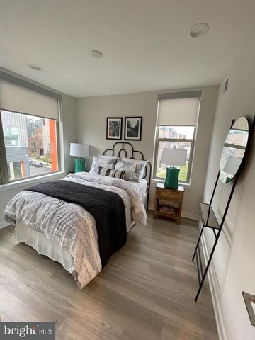 3125 BEACHVIEW LN, Philadelphia, PA 19125