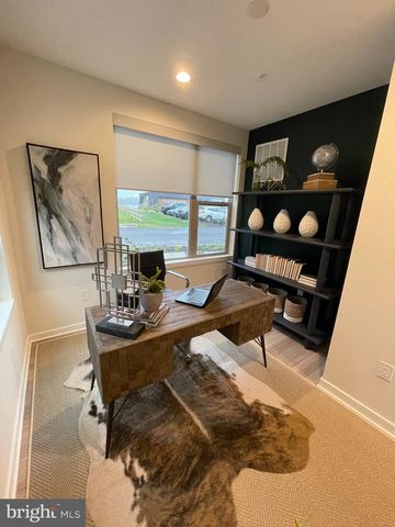 3125 BEACHVIEW LN, Philadelphia, PA 19125