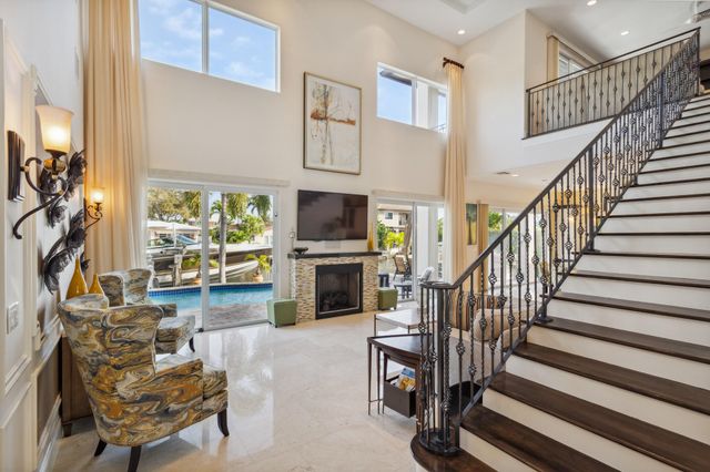 2461 SE 10th Street, Pompano Beach, FL 33062