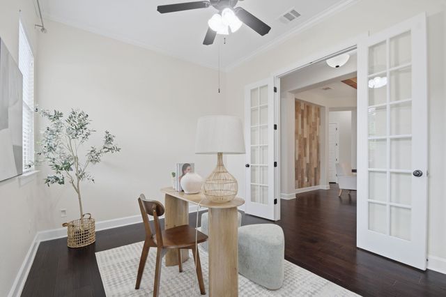 3901 Sansome LN, Round Rock, TX 78681