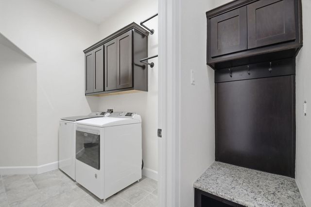 3901 Sansome LN, Round Rock, TX 78681