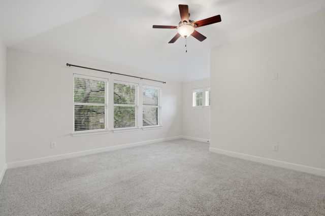 3901 Sansome LN, Round Rock, TX 78681