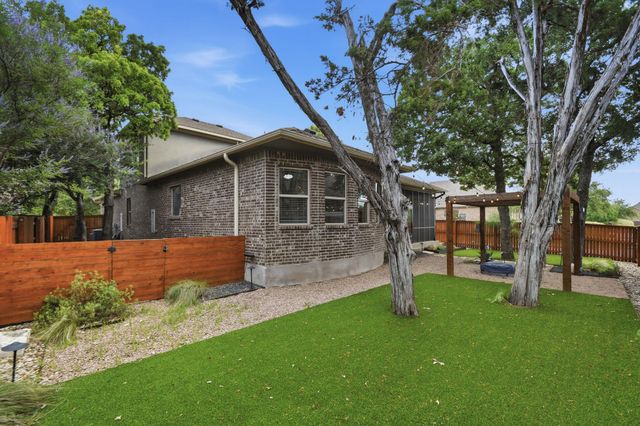 3901 Sansome LN, Round Rock, TX 78681