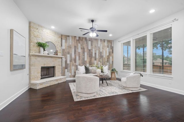 3901 Sansome LN, Round Rock, TX 78681