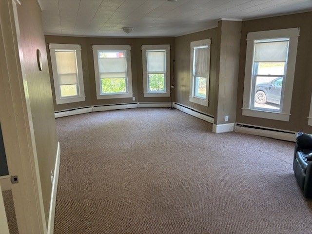 127-129 Massachusetts Ave. 1, North Andover, MA 01845