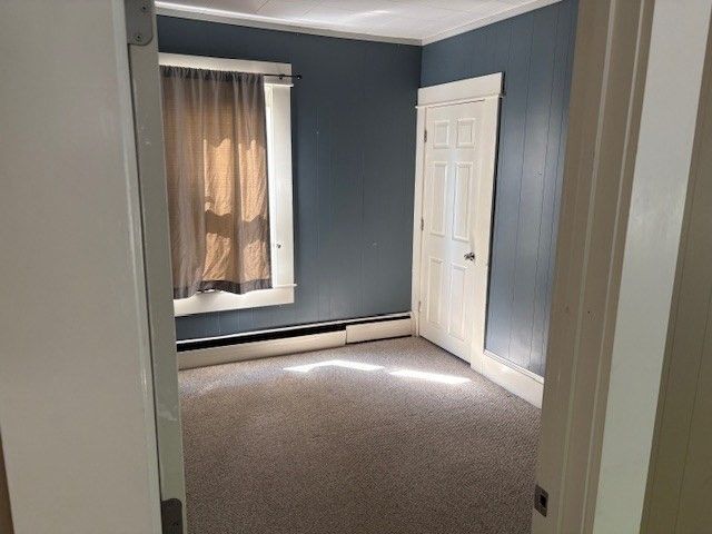 127-129 Massachusetts Ave. 1, North Andover, MA 01845