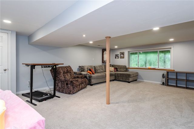 3475 Clar Von Drive, Beavercreek, OH 45430
