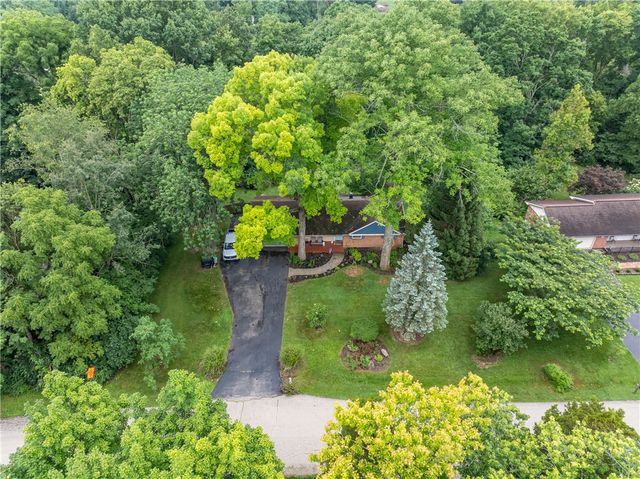3475 Clar Von Drive, Beavercreek, OH 45430