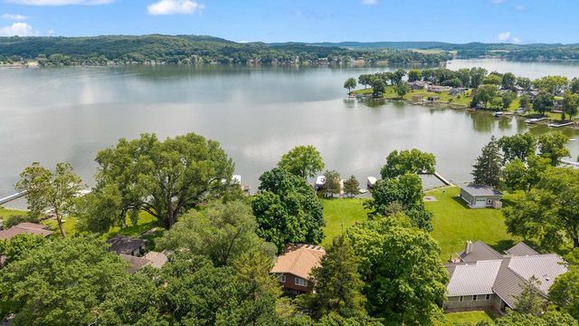 536 W Main Street, Merrimac, WI 53561