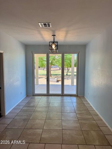 38719 N 7TH Street, Phoenix, AZ 85086