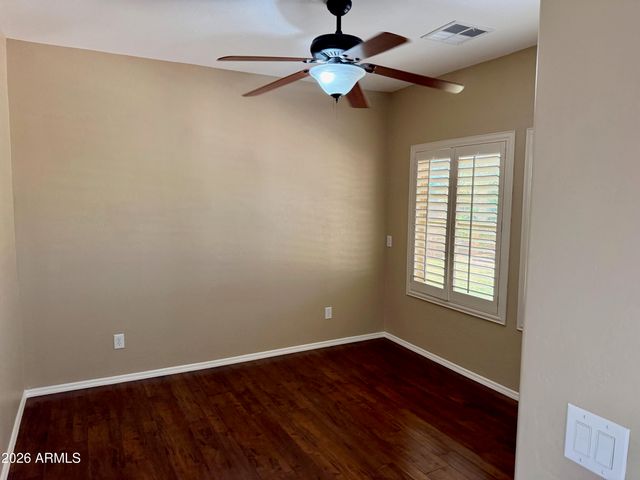 38719 N 7TH Street, Phoenix, AZ 85086
