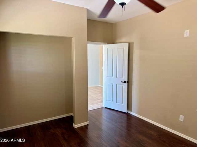 38719 N 7TH Street, Phoenix, AZ 85086