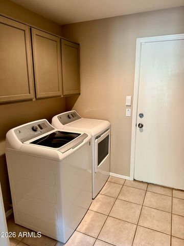 38719 N 7TH Street, Phoenix, AZ 85086