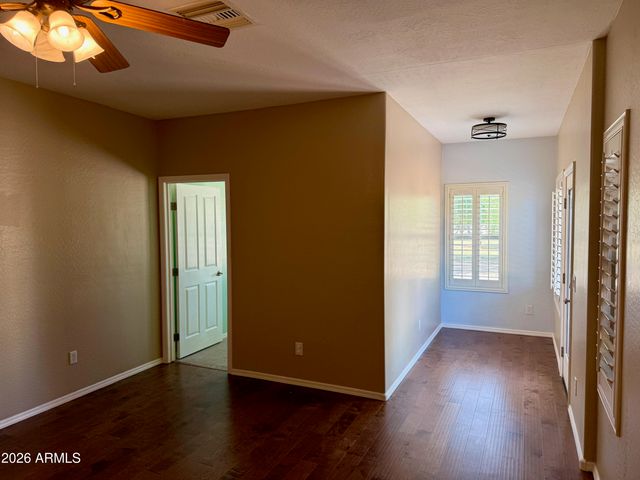 38719 N 7TH Street, Phoenix, AZ 85086