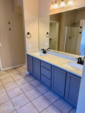 38719 N 7TH Street, Phoenix, AZ 85086