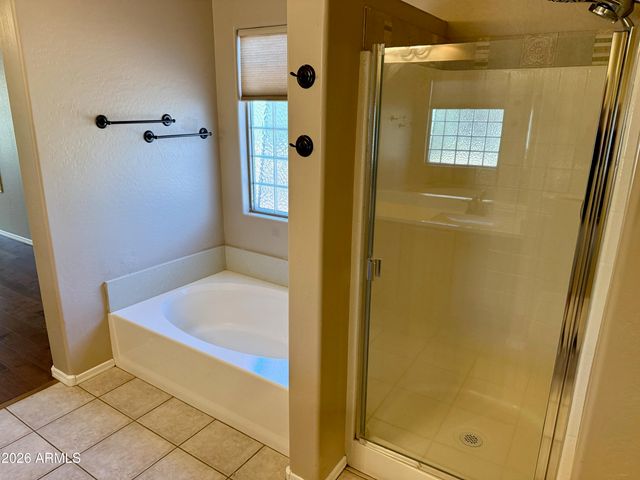 38719 N 7TH Street, Phoenix, AZ 85086