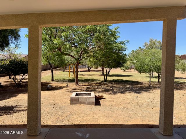 38719 N 7TH Street, Phoenix, AZ 85086