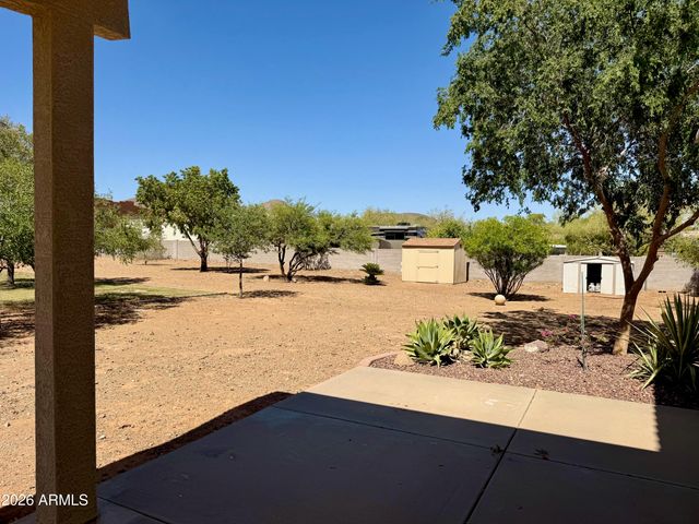 38719 N 7TH Street, Phoenix, AZ 85086