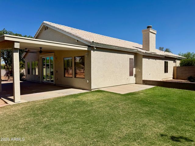 38719 N 7TH Street, Phoenix, AZ 85086