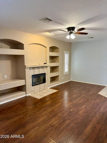 38719 N 7TH Street, Phoenix, AZ 85086