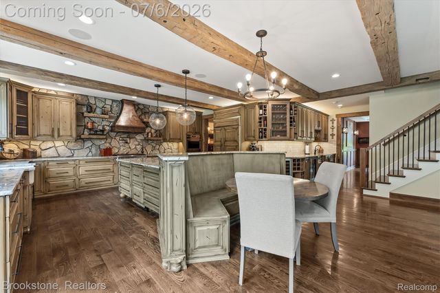 5458 Boulderwood Ridge, Independence Charter Township, MI 48348